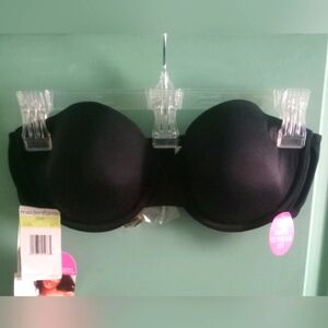 Maidenform black strapless bra
